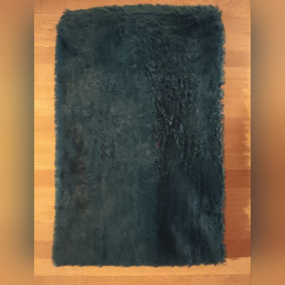 🍁Free With A Bundle Women's Teal Soft Neck Warmer. - Picture 2 of 4